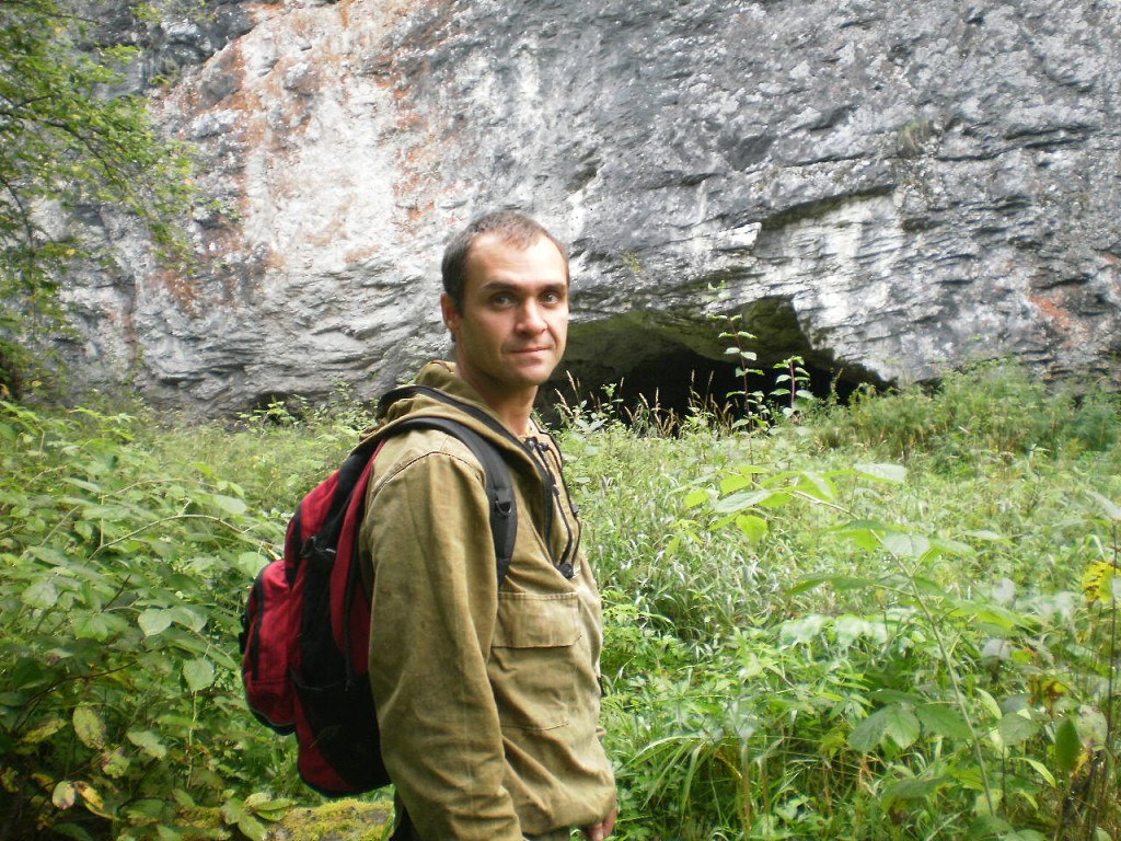 Олег Панов