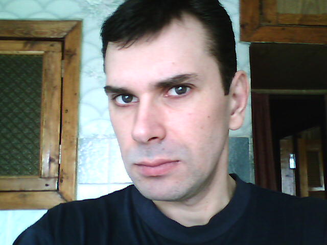 Олег Чернов